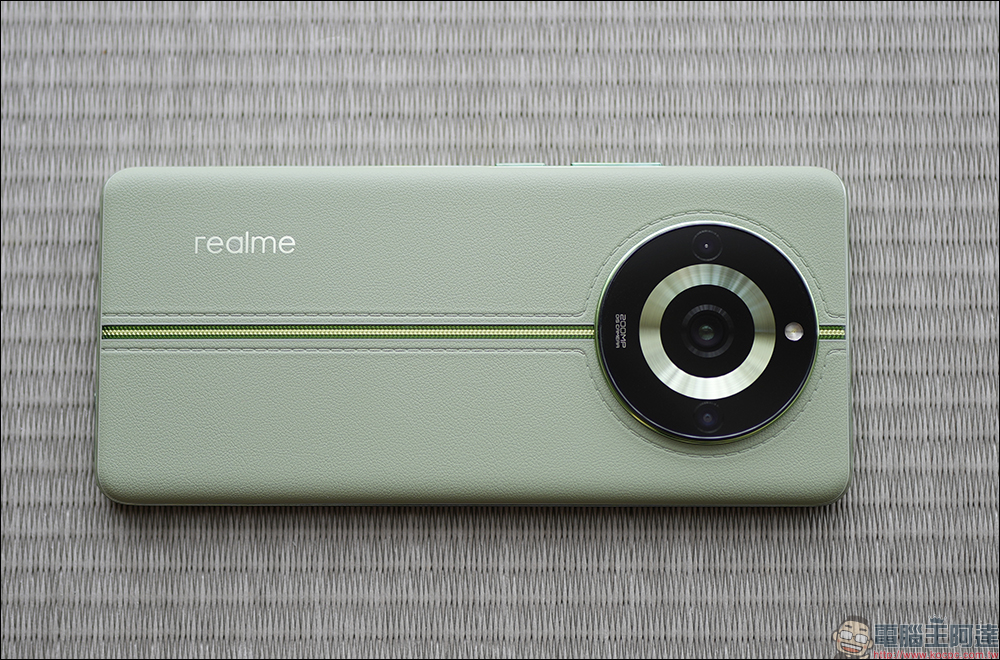 realme 11 Pro+ 開箱｜2 億畫素單鏡無損變焦相機，手機界的精品 - 電腦王阿達