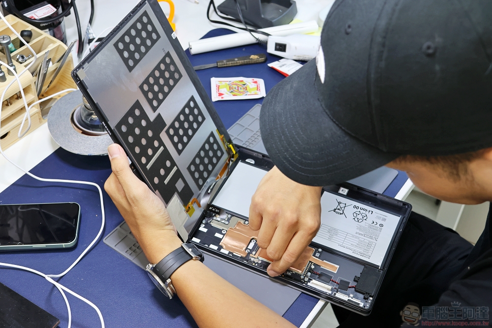 Android 手機維修超高 CP 值第一選擇:「修匠 3C」,螢幕故障、進水、換電池、任何疑難雜症都能解決 - 電腦王阿達 Android 手機維修超高 CP 值第一選擇:「修匠 3C」,螢幕故障、進水、換電池、任何疑難雜症都能解決 - 電腦王阿達