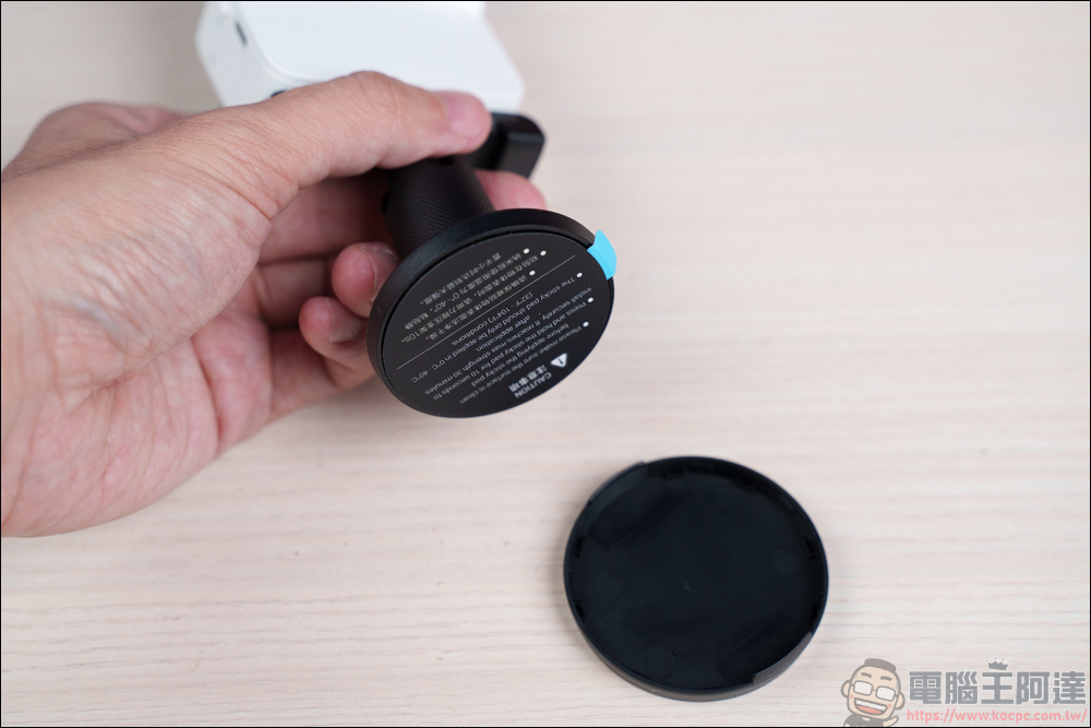 Insta360 GO 3 開箱:終極型態、近乎完美的小巧全功能防震運動相機 - 電腦王阿達 Insta360 GO 3 開箱:終極型態、近乎完美的小巧全功能防震運動相機 - 電腦王阿達