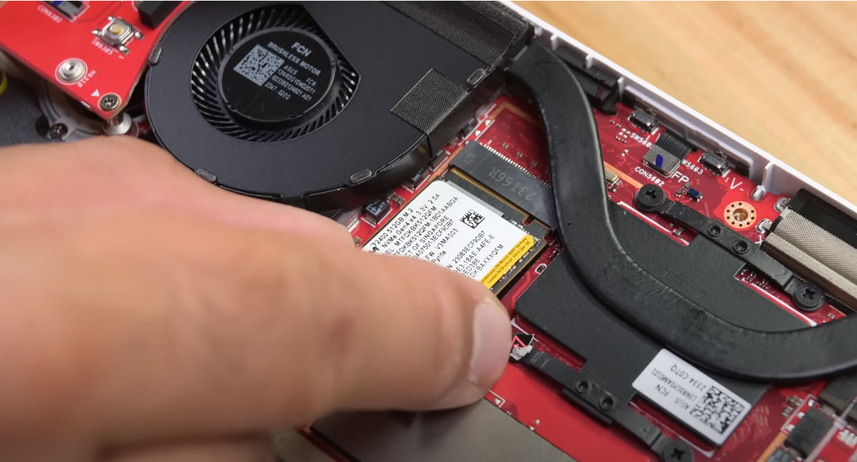 iFixit 公開ASUS ROG Ally 拆解影片 可看到模組化與較容易拆解的設計 - 電腦王阿達 iFixit 公開ASUS ROG Ally 拆解影片 可看到模組化與較容易拆解的設計 - 電腦王阿達