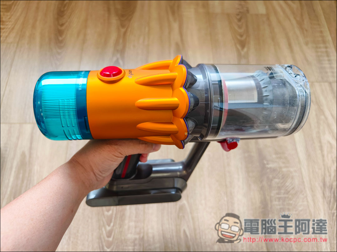 Dyson V12s Detect Slim Submarine 乾濕全能洗地吸塵器開箱:可乾吸、洗地的黑科技掃地神器 - 電腦王阿達 Dyson V12s Detect Slim Submarine 乾濕全能洗地吸塵器開箱:可乾吸、洗地的黑科技掃地神器 - 電腦王阿達