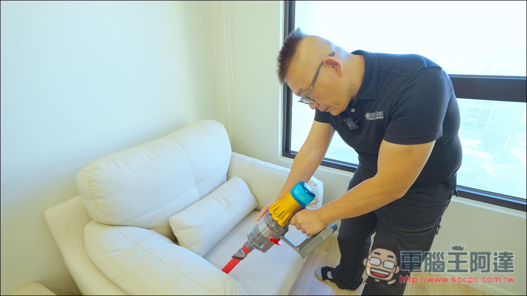 Dyson V12s Detect Slim Submarine 乾濕全能洗地吸塵器開箱:可乾吸、洗地的黑科技掃地神器 - 電腦王阿達 Dyson V12s Detect Slim Submarine 乾濕全能洗地吸塵器開箱:可乾吸、洗地的黑科技掃地神器 - 電腦王阿達
