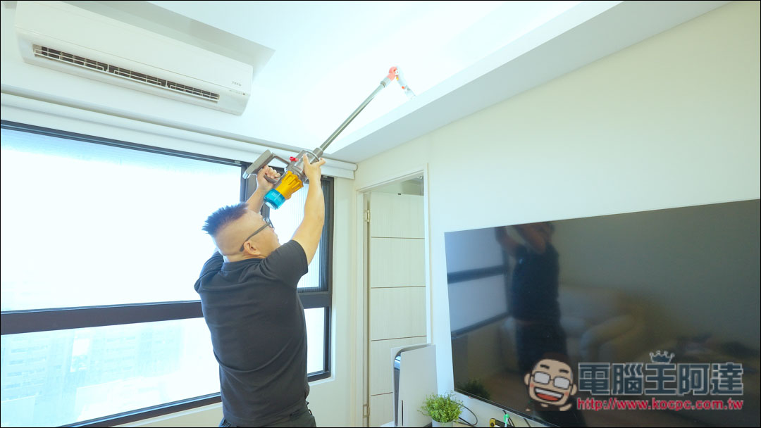 Dyson V12s Detect Slim Submarine 乾濕全能洗地吸塵器開箱:可乾吸、洗地的黑科技掃地神器 - 電腦王阿達 Dyson V12s Detect Slim Submarine 乾濕全能洗地吸塵器開箱:可乾吸、洗地的黑科技掃地神器 - 電腦王阿達