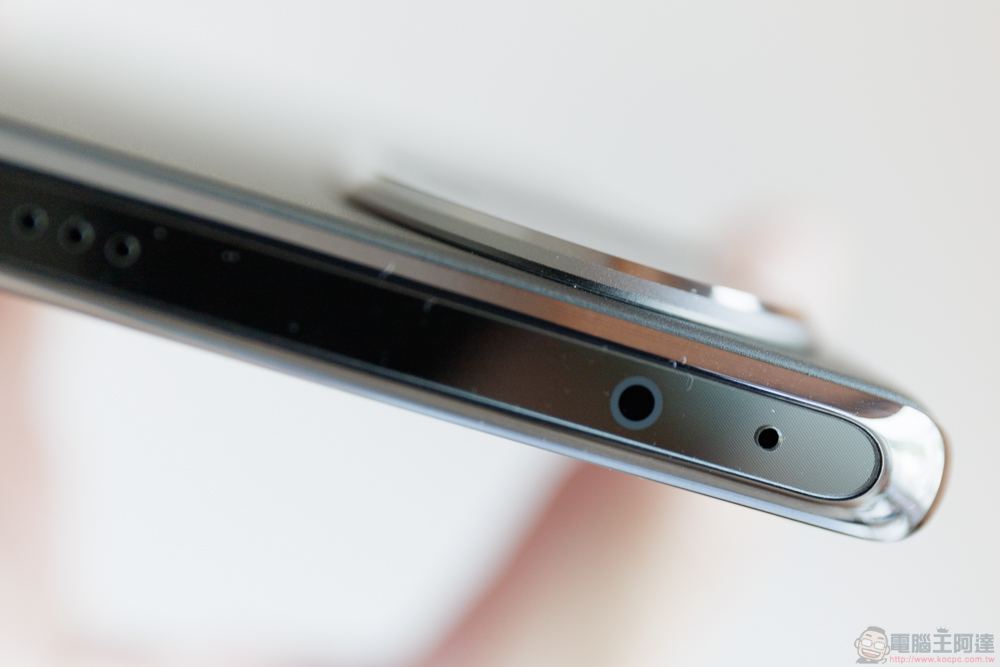 OPPO Reno10 Pro+ 實拍開箱體驗:潛望式鏡頭與 AI 超清長焦讓你輕鬆化身人像專家 - 電腦王阿達 OPPO Reno10 Pro+ 實拍開箱體驗:潛望式鏡頭與 AI 超清長焦讓你輕鬆化身人像專家 - 電腦王阿達