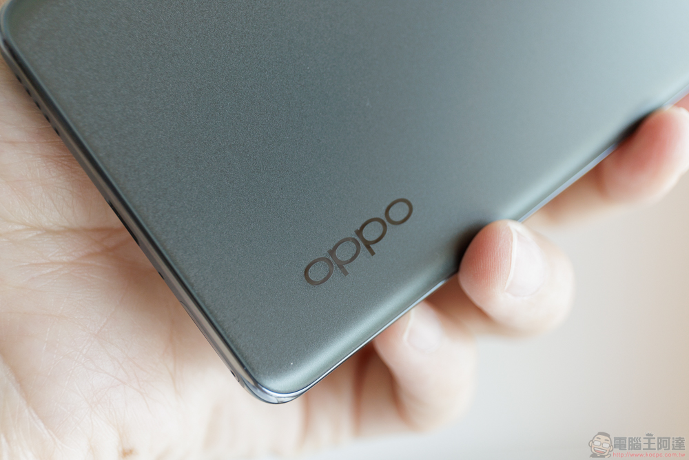 OPPO Reno10 Pro+ 實拍開箱體驗:潛望式鏡頭與 AI 超清長焦讓你輕鬆化身人像專家 - 電腦王阿達 OPPO Reno10 Pro+ 實拍開箱體驗:潛望式鏡頭與 AI 超清長焦讓你輕鬆化身人像專家 - 電腦王阿達