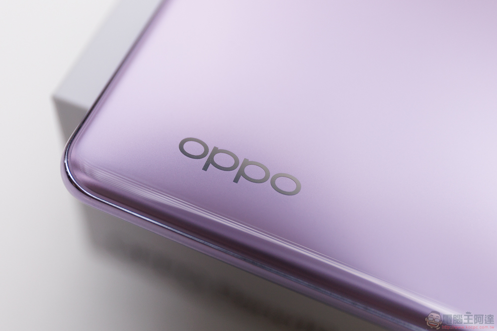 OPPO Reno10 Pro+ 實拍開箱體驗:潛望式鏡頭與 AI 超清長焦讓你輕鬆化身人像專家 - 電腦王阿達 OPPO Reno10 Pro+ 實拍開箱體驗:潛望式鏡頭與 AI 超清長焦讓你輕鬆化身人像專家 - 電腦王阿達