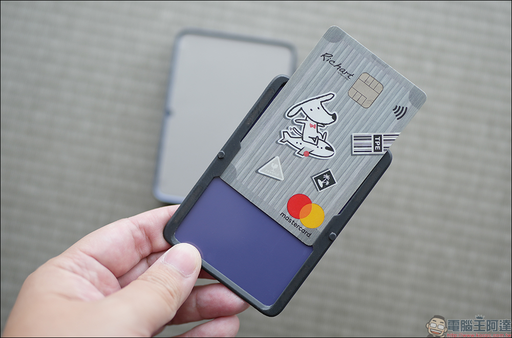Zenlet 3 系列 行動錢包開箱、動手玩|一指自動展卡、雙面感應,卡片、鈔票、零錢都能裝 - 電腦王阿達 Zenlet 3 系列 行動錢包開箱、動手玩|一指自動展卡、雙面感應,卡片、鈔票、零錢都能裝 - 電腦王阿達