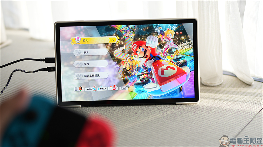 Smart OLED Viewer 無線可攜式螢幕開箱|極致生動色彩,無線連接不受限的全新行動娛樂站 - 電腦王阿達 Smart OLED Viewer 無線可攜式螢幕開箱|極致生動色彩,無線連接不受限的全新行動娛樂站 - 電腦王阿達