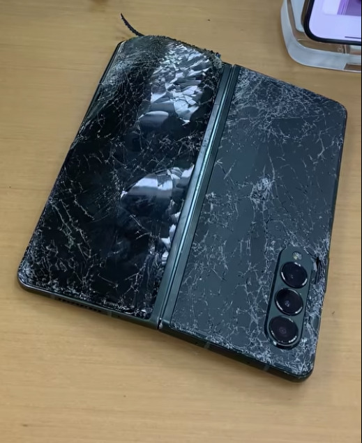 摺疊機易故障,請小心使用以免發生天價維修費用 - 電腦王阿達 摺疊機易故障,請小心使用以免發生天價維修費用 - 電腦王阿達