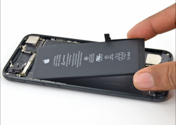iPhone 換電池優惠，神腦國際換 iPhone 電池 990 元起！名額有限，預約要快！