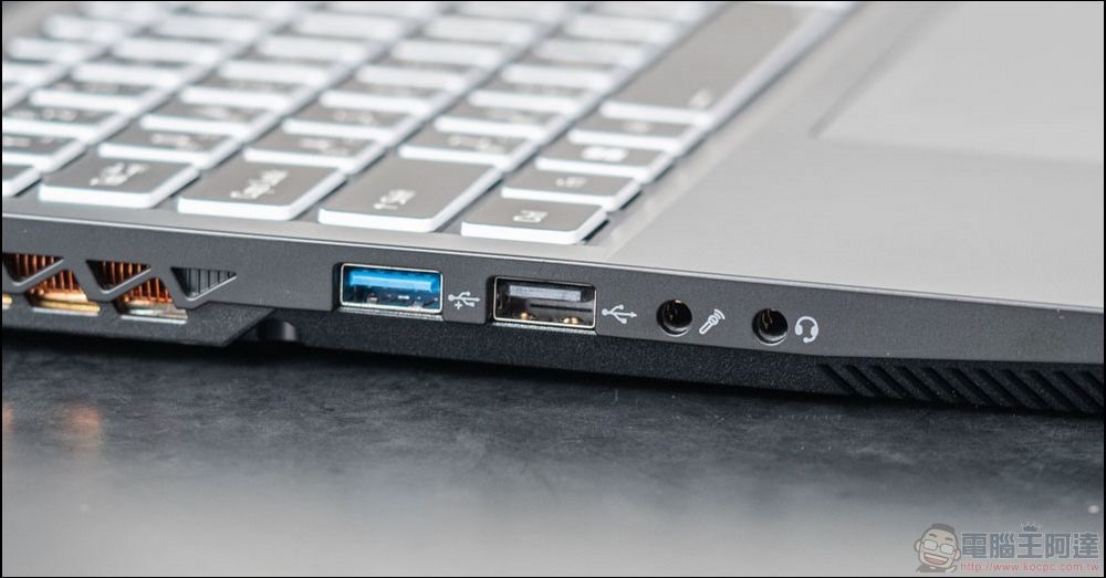 為什麼有些 USB 連接埠上標註「SS」? - 電腦王阿達 GIGABYTE 技嘉 G5 KF-E3TW333SH (15)