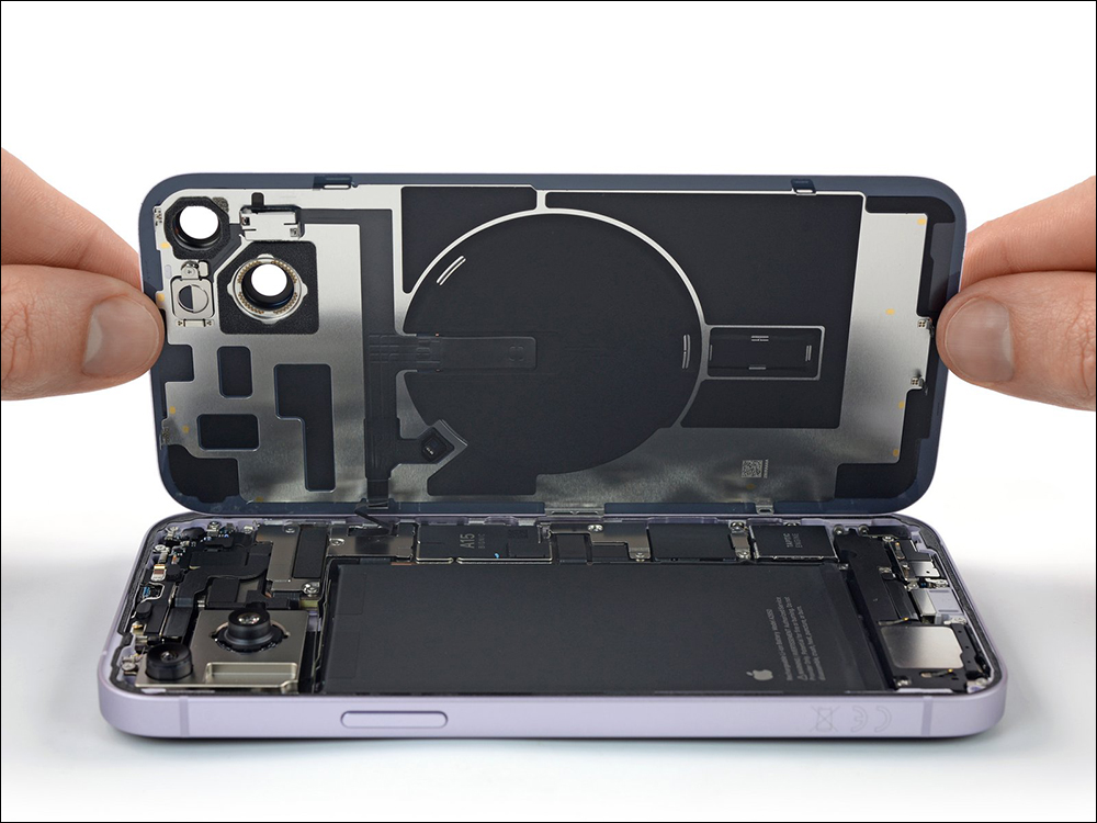據傳 iPhone 15 Pro 系列像 iPhone 14 和 iPhone 14 Plus 一樣更容易維修 - 電腦王阿達 據傳 iPhone 15 Pro 系列像 iPhone 14 和 iPhone 14 Plus 一樣更容易維修 - 電腦王阿達