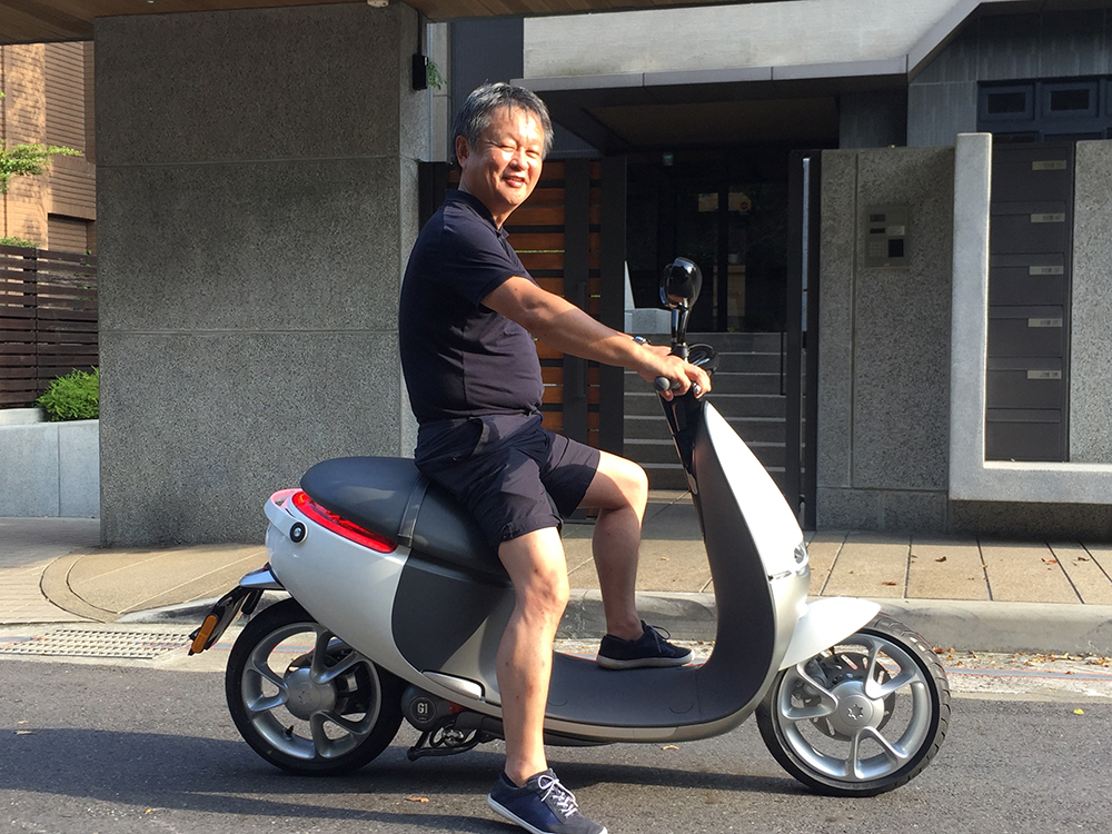 讓深澤直人也「Wow」的 Gogoro,攜手 MUJI 無印良品 推最「原色」的 VIVA 聯名車款與滿滿風格配件 - 電腦王阿達 讓深澤直人也「Wow」的 Gogoro,攜手 MUJI 無印良品 推最「原色」的 VIVA 聯名車款與滿滿風格配件 - 電腦王阿達