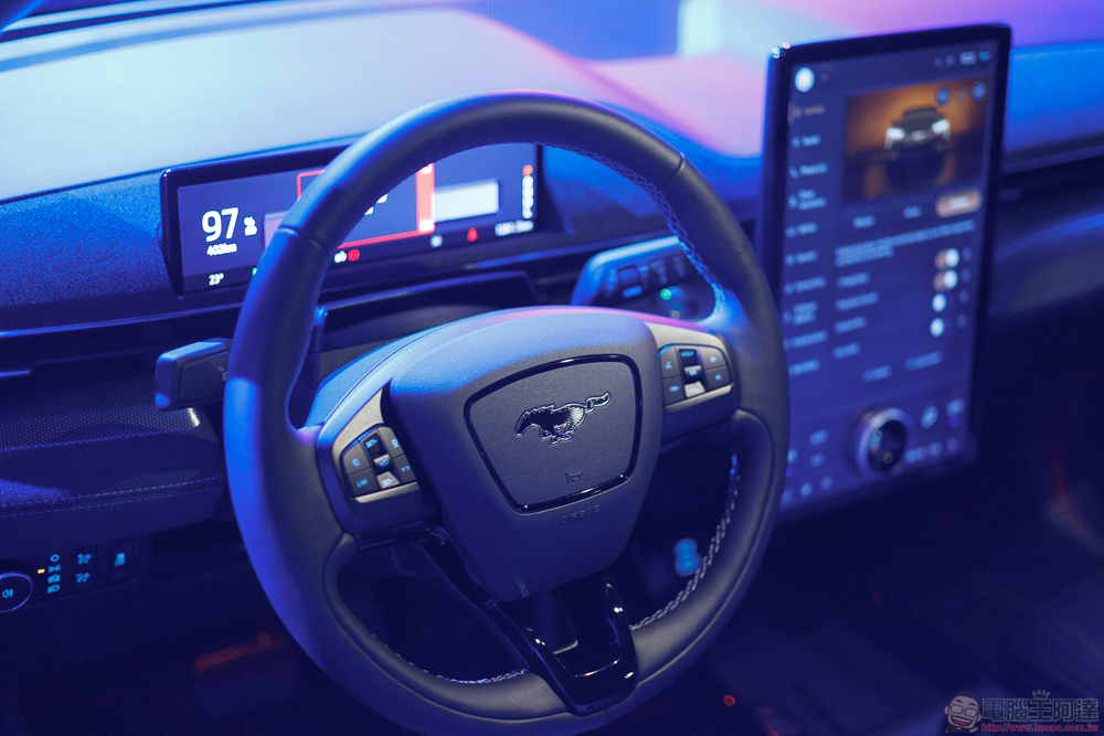 Ford Mustang Mach-E 電動野馬躍入台灣,電動跑旅 208 萬起即刻啟動預售 - 電腦王阿達 Ford Mustang Mach-E 電動野馬躍入台灣,電動跑旅 208 萬起即刻啟動預售 - 電腦王阿達