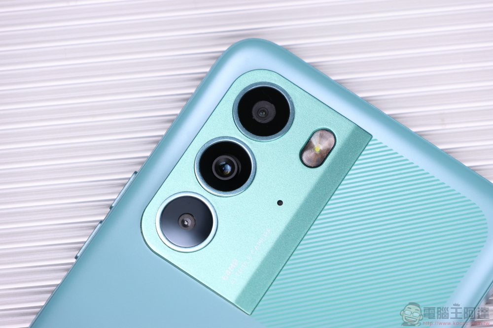 HTC U23 開箱評測:亮眼活力新色登場、全方位實用配備、拍照有感升級實惠新選擇 - 電腦王阿達 HTC U23 開箱評測:亮眼活力新色登場、全方位實用配備、拍照有感升級實惠新選擇 - 電腦王阿達