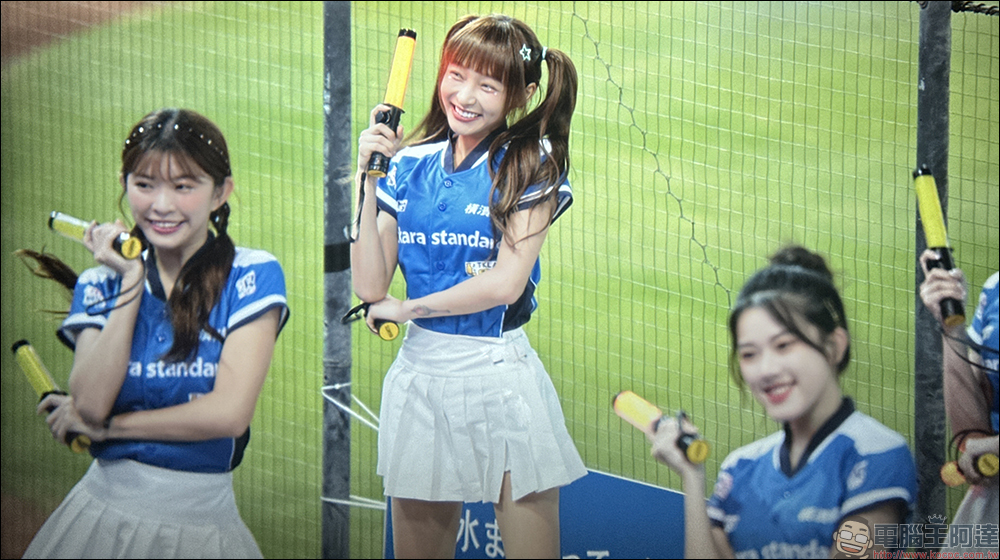 Warpple LS8 智慧投影機開箱| 700ANSI 高亮度、低音飽滿 90mm 振膜、1080P支援4K,極致性價比! - 電腦王阿達 Warpple LS8 智慧投影機開箱| 700ANSI 高亮度、低音飽滿 90mm 振膜、1080P支援4K,極致性價比! - 電腦王阿達