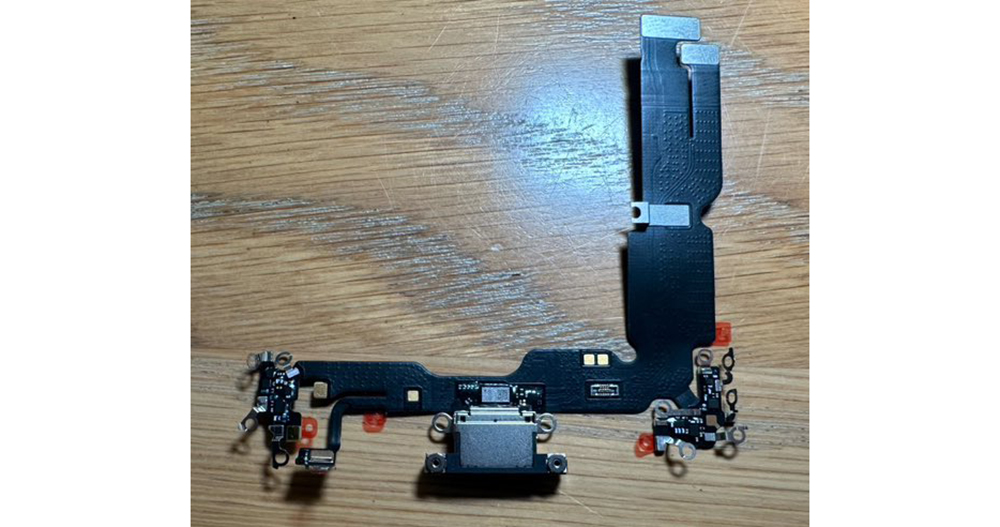 疑似 iPhone 15 USB-C 晶片揭秘蘋果 MFi 將如何「限制」性能表現? - 電腦王阿達 疑似 iPhone 15 USB-C 晶片揭秘蘋果 MFi 將如何「限制」性能表現? - 電腦王阿達
