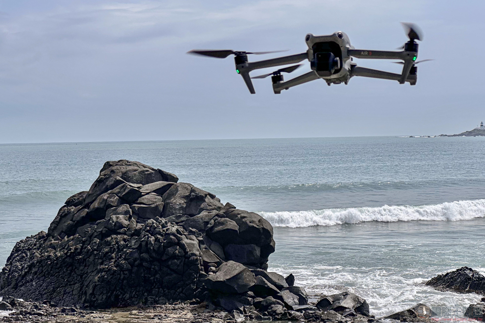 空拍優等生 DJI Air 3 開箱實測:雙鏡、46 分續航、全向避障,讓你暢快飛行打開新視界 - 電腦王阿達 空拍優等生 DJI Air 3 開箱實測:雙鏡、46 分續航、全向避障,讓你暢快飛行打開新視界 - 電腦王阿達