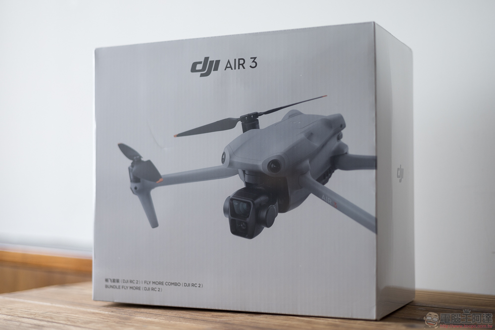 空拍優等生 DJI Air 3 開箱實測:雙鏡、46 分續航、全向避障,讓你暢快飛行打開新視界 - 電腦王阿達 空拍優等生 DJI Air 3 開箱實測:雙鏡、46 分續航、全向避障,讓你暢快飛行打開新視界 - 電腦王阿達