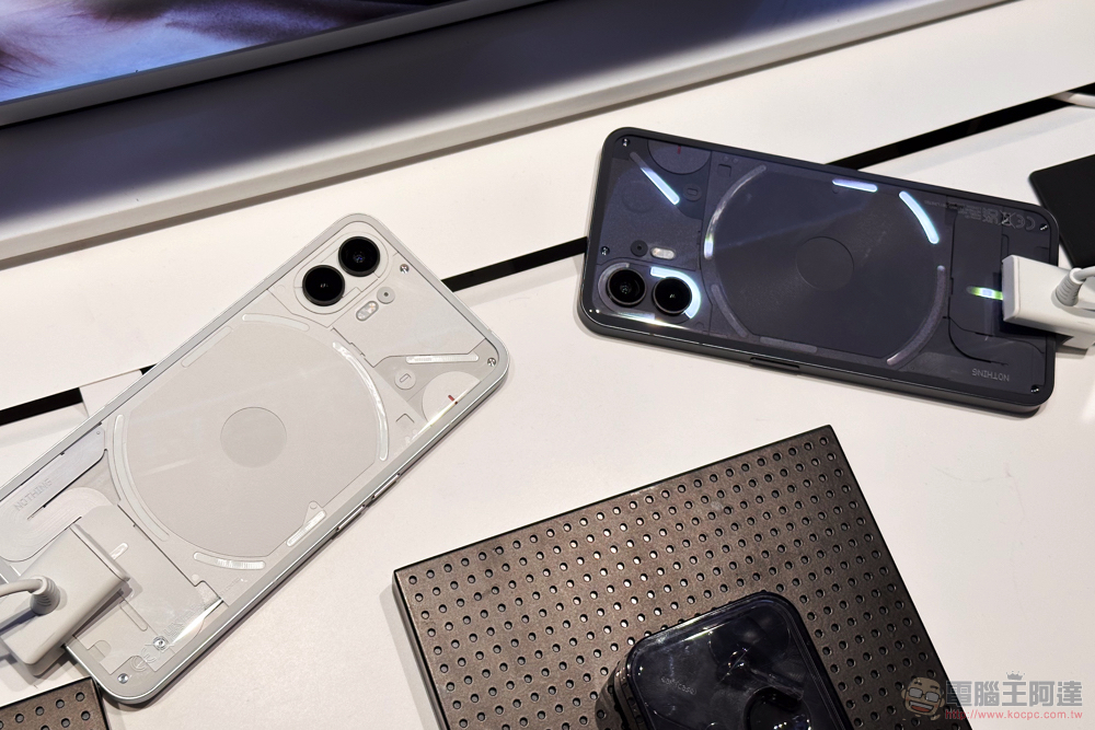 Nothing Phone (2) 正式登台,單機 NT$21,900 明起啟動預購 - 電腦王阿達 Nothing Phone (2) 正式登台,單機 NT$21,900 明起啟動預購 - 電腦王阿達