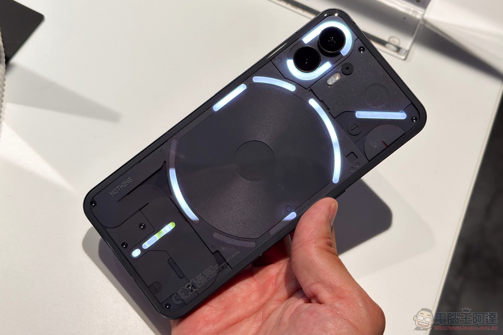 Nothing Phone (2) 正式登台 Nothing Phone (2) 正式登台