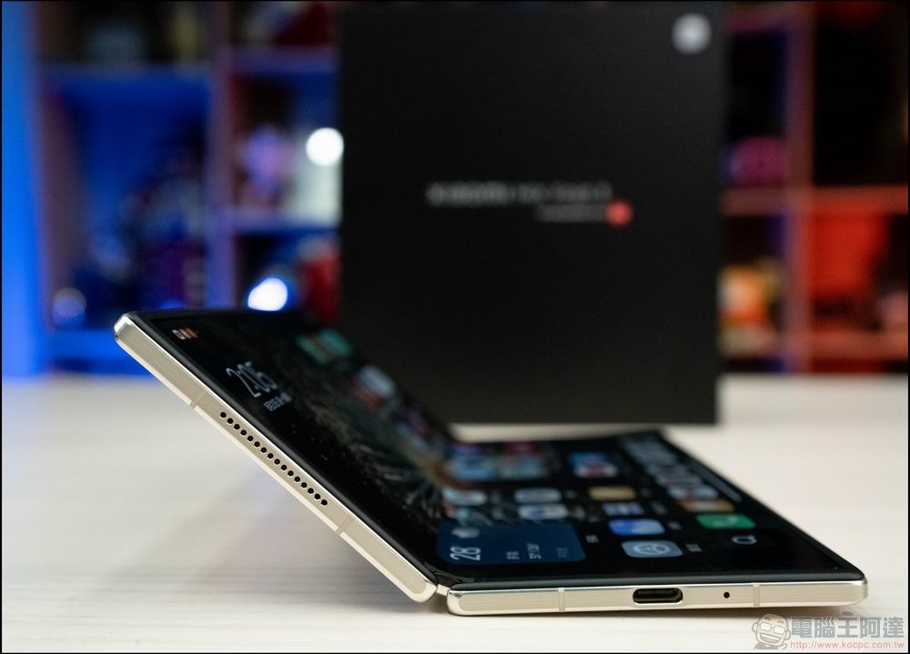 Xiaomi Mix Fold 3 開箱 -12 Xiaomi Mix Fold 3 開箱 -12
