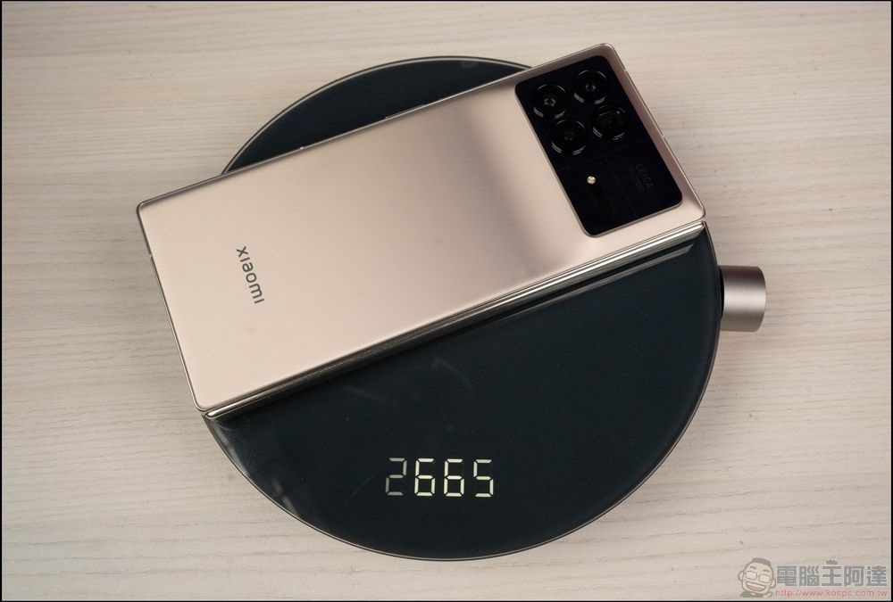 Xiaomi Mix Fold 3 開箱 -27 Xiaomi Mix Fold 3 開箱 -27
