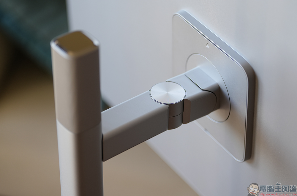 Aplustek UrMate 悠魅機開箱|32吋 4K 移動式平板電腦,極致完美的娛樂工作夥伴 - 電腦王阿達 Aplustek UrMate 悠魅機開箱|32吋 4K 移動式平板電腦,極致完美的娛樂工作夥伴 - 電腦王阿達