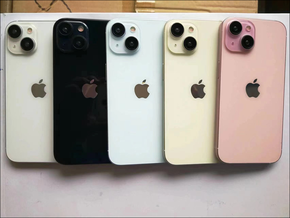 iPhone 15 全系列藍寶石金屬框鏡頭貼,提前解鎖全新 iPhone 全系列配色!暗示 15 Pro Max 才有潛望式長焦鏡頭(同場加映:iPhone 15 系列配色一覽) - 電腦王阿達 iPhone 15 全系列藍寶石金屬框鏡頭貼,提前解鎖全新 iPhone 全系列配色!暗示 15 Pro Max 才有潛望式長焦鏡頭(同場加映:iPhone 15 系列配色一覽) - 電腦王阿達