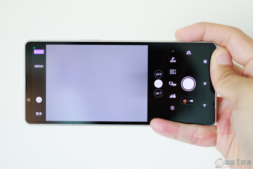 Sony Xperia 5 V 快速開箱實測:美型如常、續航更長(相機實拍) - 電腦王阿達 Sony Xperia 5 V 快速開箱實測:美型如常、續航更長(相機實拍) - 電腦王阿達