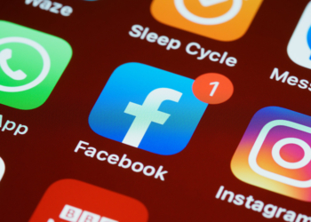 外媒表示 Facebook、Instagram 可能會推出無廣告訂閱服務，來規避最新歐盟法規