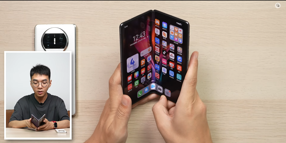 稍早突然開賣的新一代華為 Mate X5 摺疊手機已被開箱，實測行動網路速度超驚人 - 電腦王阿達