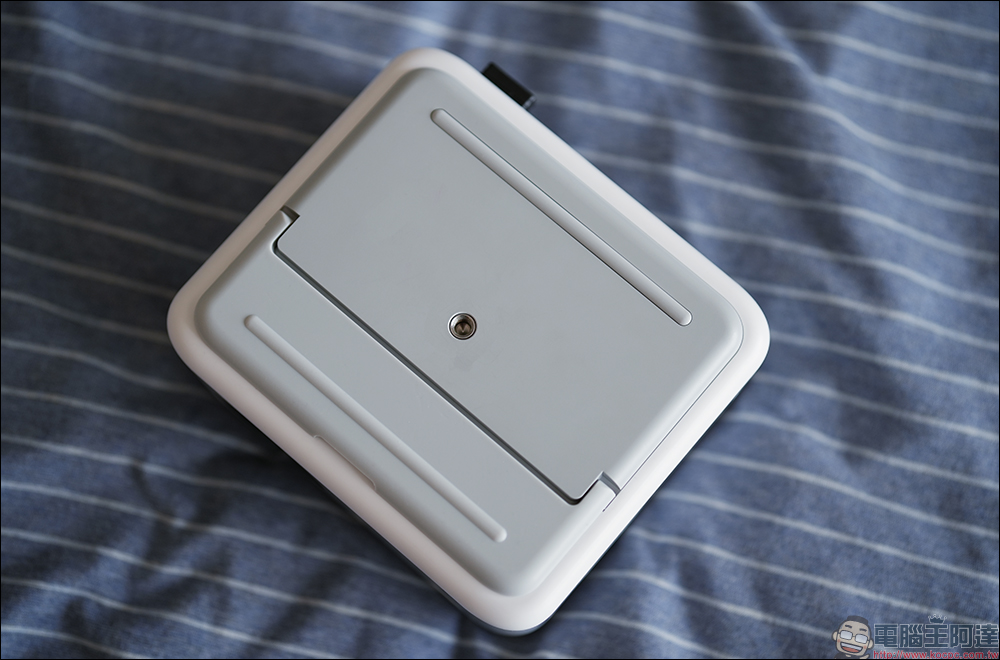 奧圖碼 Optoma OMA-S 微型3雷射投影機開箱|世界最小頂級規格,1500HK 流明高亮度、自動對焦、支援行動電源 PD 供電 - 電腦王阿達 奧圖碼 Optoma OMA-S 微型3雷射投影機開箱|世界最小頂級規格,1500HK 流明高亮度、自動對焦、支援行動電源 PD 供電 - 電腦王阿達