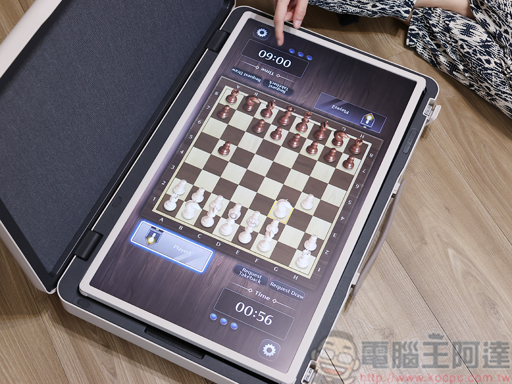 LG StanbyMe Go 開箱體驗:螢幕、喇叭一箱搞定多媒體影音,告別器材、線材纏身! - 電腦王阿達 LG StanbyMe Go 開箱體驗:螢幕、喇叭一箱搞定多媒體影音,告別器材、線材纏身! - 電腦王阿達