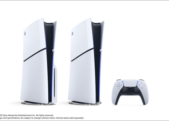 全新 PS5 輕薄化遊戲主機無預警發表，體積縮小、重量減輕、容量提升至，光碟機採可拆卸擴充設計