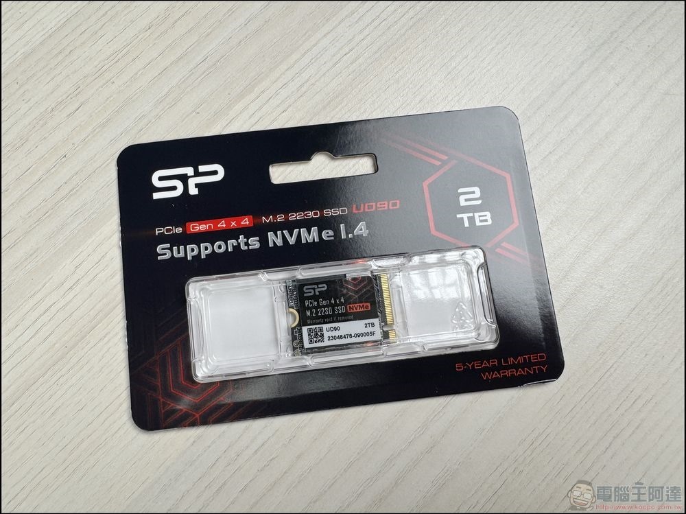 廣穎電通 SP UD90 M.2 2230 2TB SSD 開箱 (2) 廣穎電通 SP UD90 M.2 2230 2TB SSD 開箱 (2)