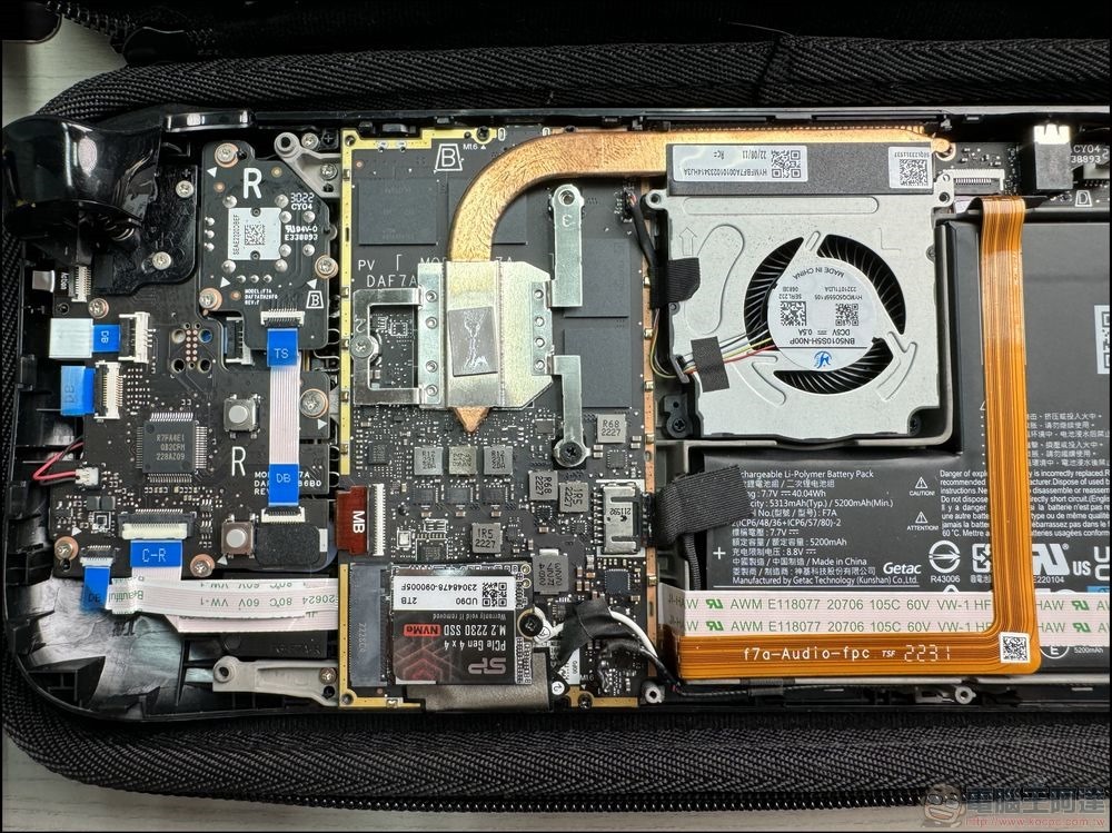 廣穎電通 SP UD90 M.2 2230 2TB SSD 開箱 (4) 廣穎電通 SP UD90 M.2 2230 2TB SSD 開箱 (4)