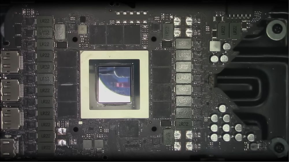 RTX 4090 維修有夠驚，國外 Youtuber 卸除 GPU 晶片發現居然有蟲 - 電腦王阿達