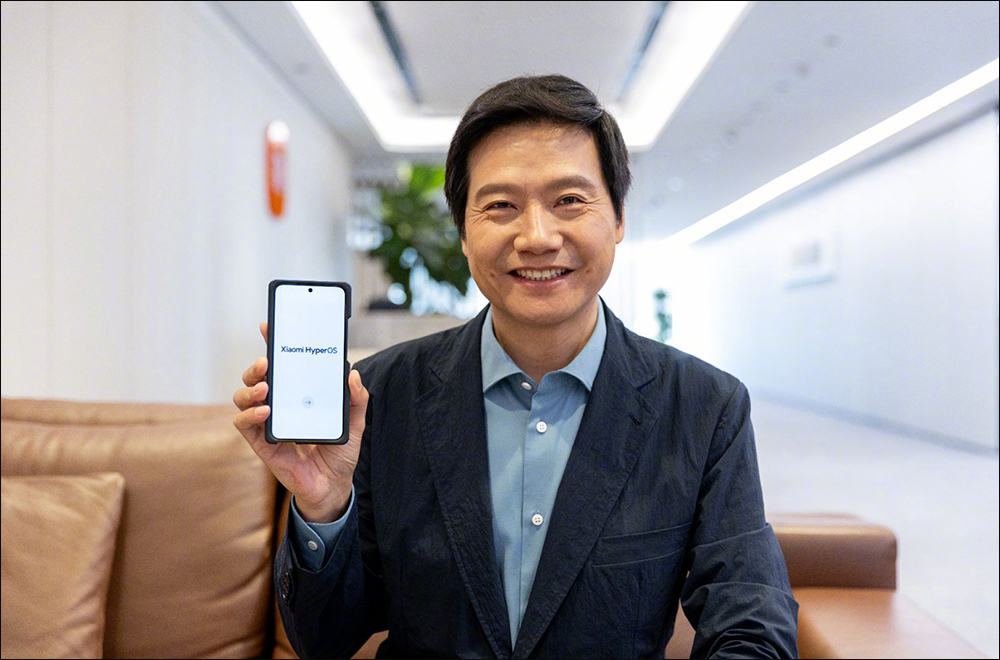 小米 Xiaomi 14 真機首度亮相！將搭載 Xiaomi HyperOS（小米澎湃 OS）作業系統，介面提前曝光 - 電腦王阿達