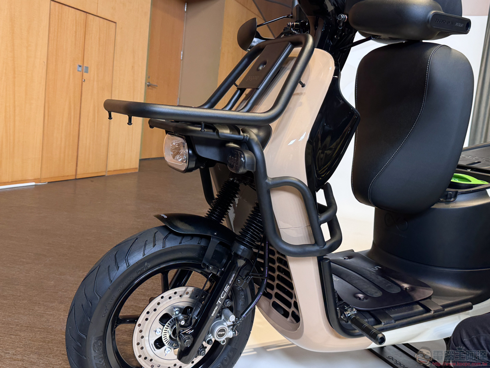 跨越世代的全新電車 Gogoro CrossOver / CrossOver S 發表(更新:動手玩) - 電腦王阿達 跨越世代的全新電車 Gogoro CrossOver / CrossOver S 發表(更新:動手玩) - 電腦王阿達