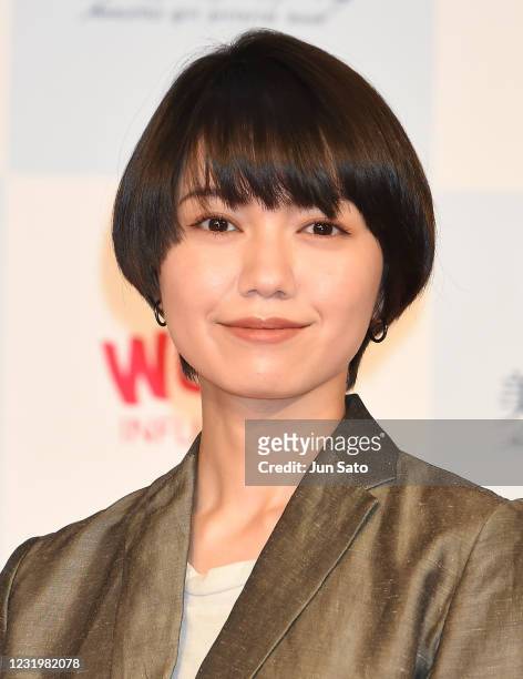 日本伊藤園廣告使用AI角色當主角,引發AI是否威脅藝人就業問題論戰 - 電腦王阿達 日本伊藤園廣告使用AI角色當主角,引發AI是否威脅藝人就業問題論戰 - 電腦王阿達