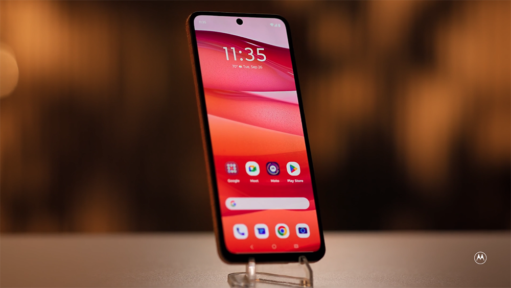 能做瑜伽的手機?Motorola 端出更成熟的手鐲式手機原型 - 電腦王阿達 能做瑜伽的手機?Motorola 端出更成熟的手鐲式手機原型 - 電腦王阿達