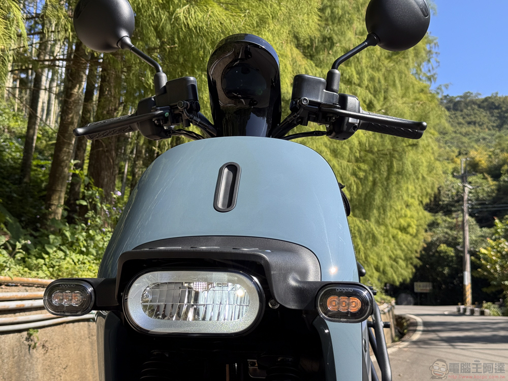 跨出新格局 Gogoro CrossOver 跨界二輪電車試駕體驗 - 電腦王阿達 跨出新格局 Gogoro CrossOver 跨界二輪電車試駕體驗 - 電腦王阿達