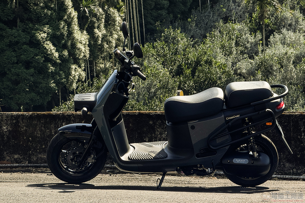跨出新格局 Gogoro CrossOver 跨界二輪電車試駕體驗 - 電腦王阿達 跨出新格局 Gogoro CrossOver 跨界二輪電車試駕體驗 - 電腦王阿達