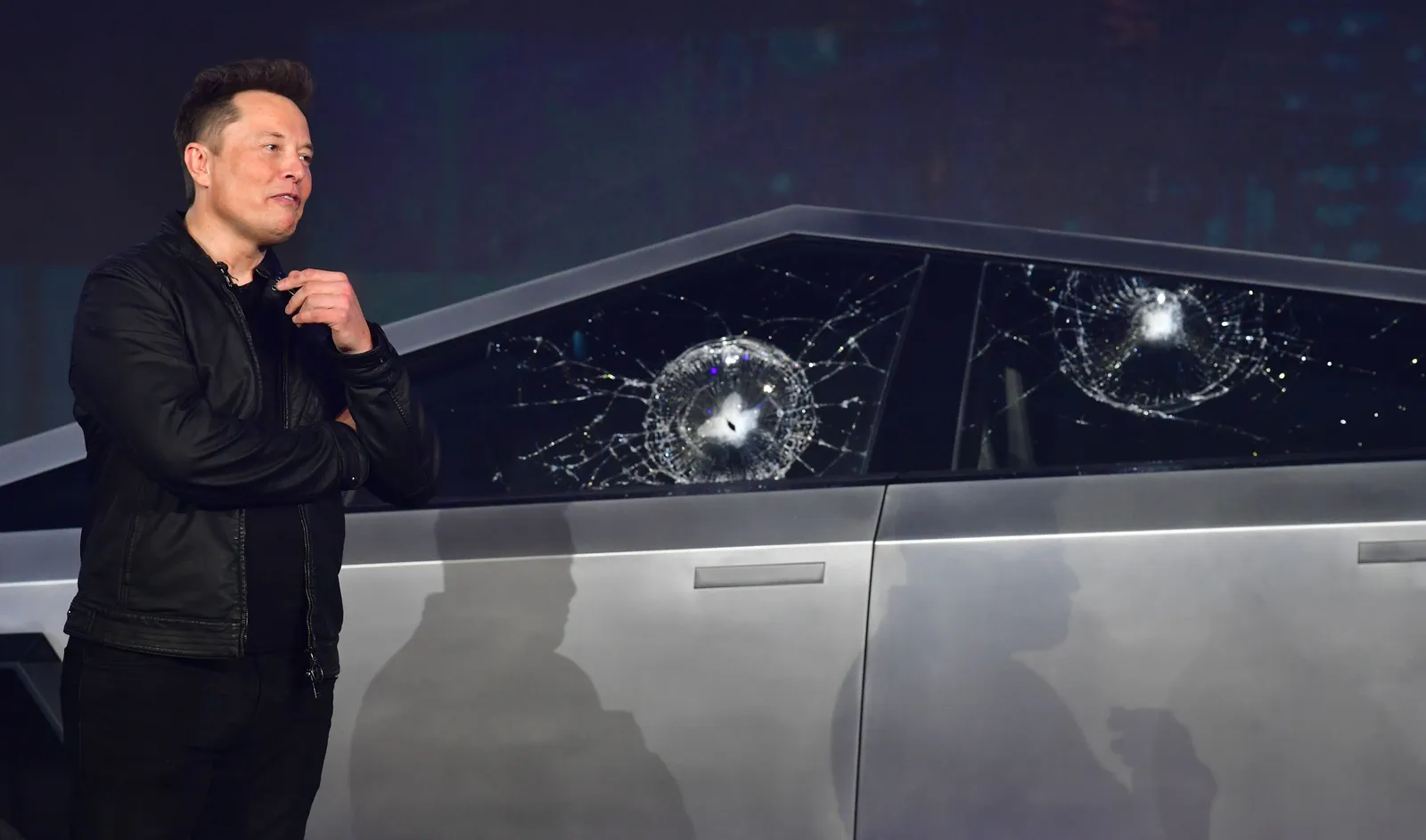 伊隆·馬斯克透露防彈電動皮卡Cybertruck即將於11月開始交付,預估年產20萬輛 - 電腦王阿達 伊隆·馬斯克透露防彈電動皮卡Cybertruck即將於11月開始交付,預估年產20萬輛 - 電腦王阿達