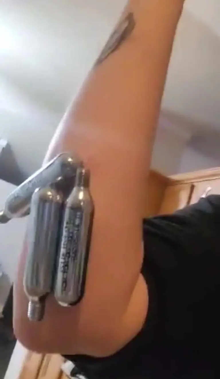 美國現實版萬磁王 能吸附有磁力的東西還能檢測附近有無過多輻射 - 電腦王阿達 美國現實版萬磁王 能吸附有磁力的東西還能檢測附近有無過多輻射 - 電腦王阿達