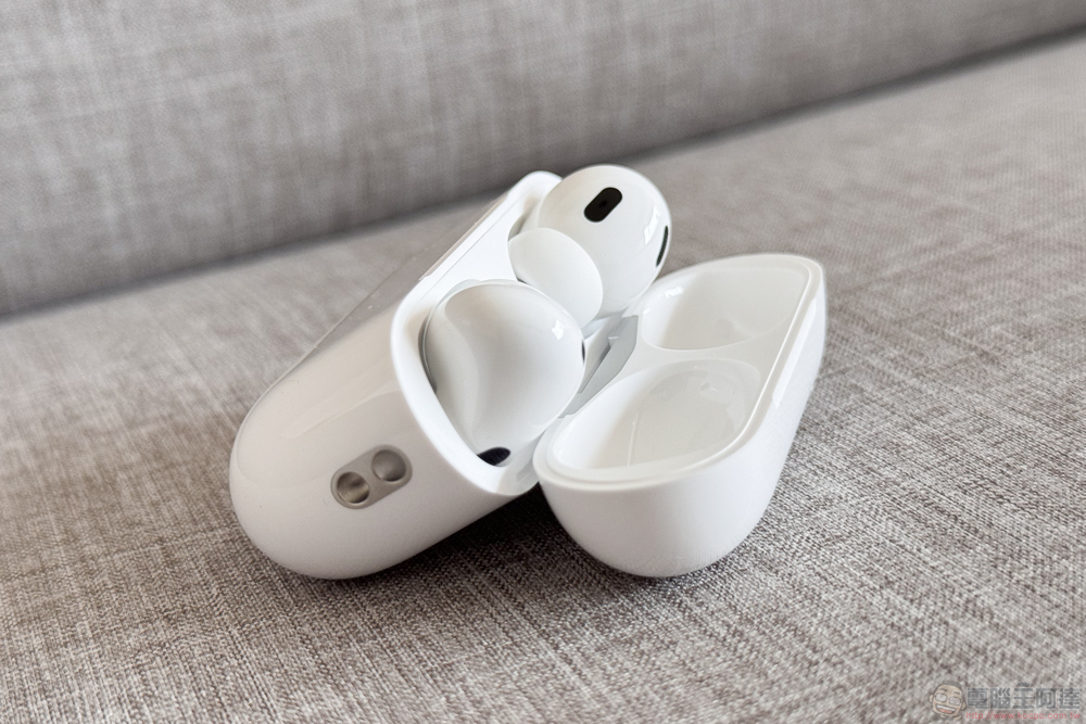 USB-C 版 AirPods Pro (第 2 代) 開箱體驗:蘋果次世代 Pro 級音訊體驗的首塊拼圖 - 電腦王阿達 USB-C 版 AirPods Pro (第 2 代) 開箱體驗:蘋果次世代 Pro 級音訊體驗的首塊拼圖 - 電腦王阿達