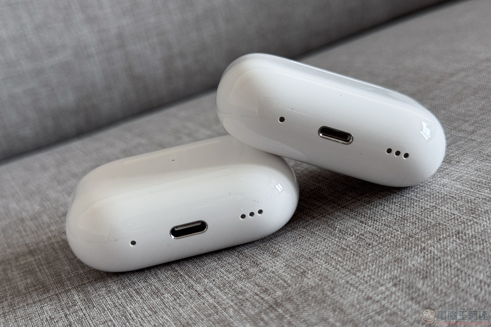 USB-C 版 AirPods Pro (第 2 代) 開箱體驗:蘋果次世代 Pro 級音訊體驗的首塊拼圖 - 電腦王阿達 USB-C 版 AirPods Pro (第 2 代) 開箱體驗:蘋果次世代 Pro 級音訊體驗的首塊拼圖 - 電腦王阿達