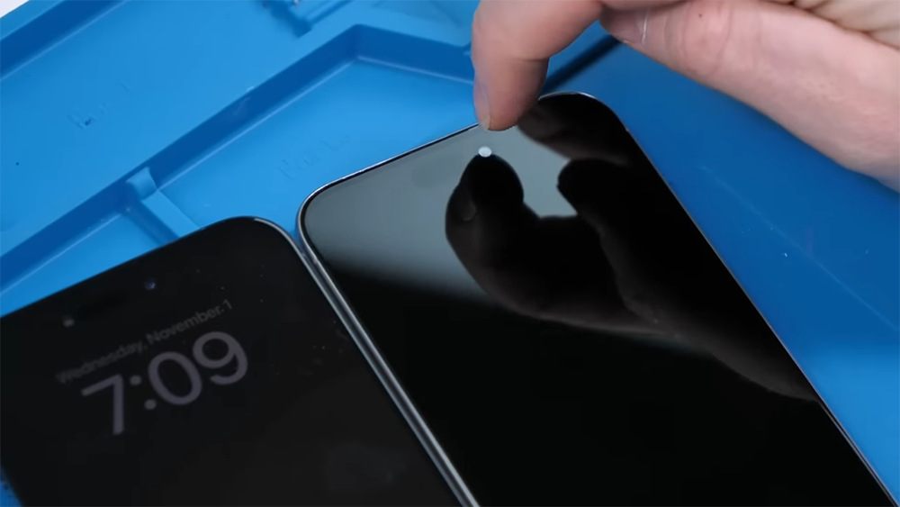 國外 YouTuber 開箱僅 220 美金的山寨版 iPhone 15 Pro Max,外型和質感超像,還有動作按鈕 - 電腦王阿達 國外 YouTuber 開箱僅 220 美金的山寨版 iPhone 15 Pro Max,外型和質感超像,還有動作按鈕 - 電腦王阿達