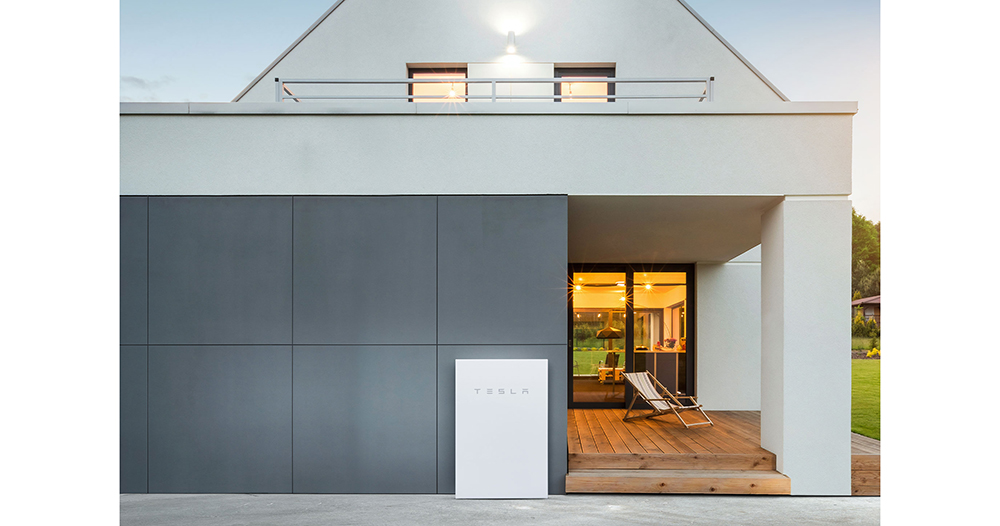 Tesla Powerwall 家用儲能裝置正式登陸台灣 Tesla Powerwall 家用儲能裝置正式登陸台灣